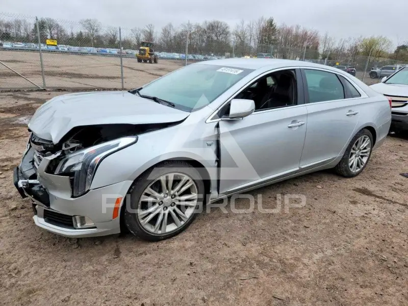 2018 Cadillac XTS photo