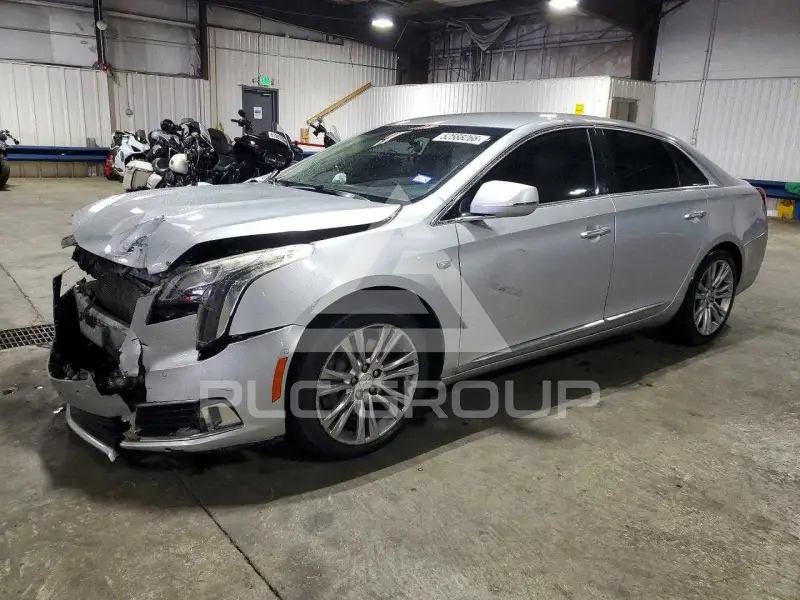 2018 Cadillac XTS photo