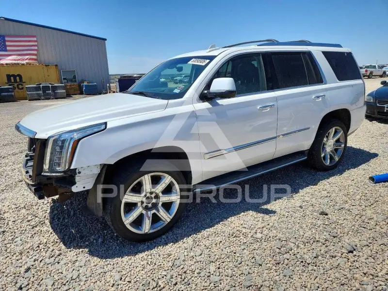 2018 Cadillac ESCALADE photo