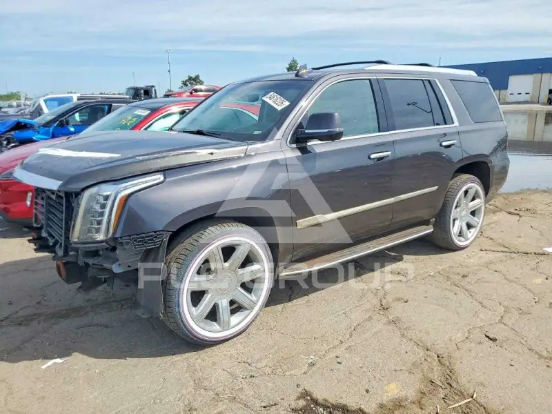 2018 Cadillac ESCALADE photo