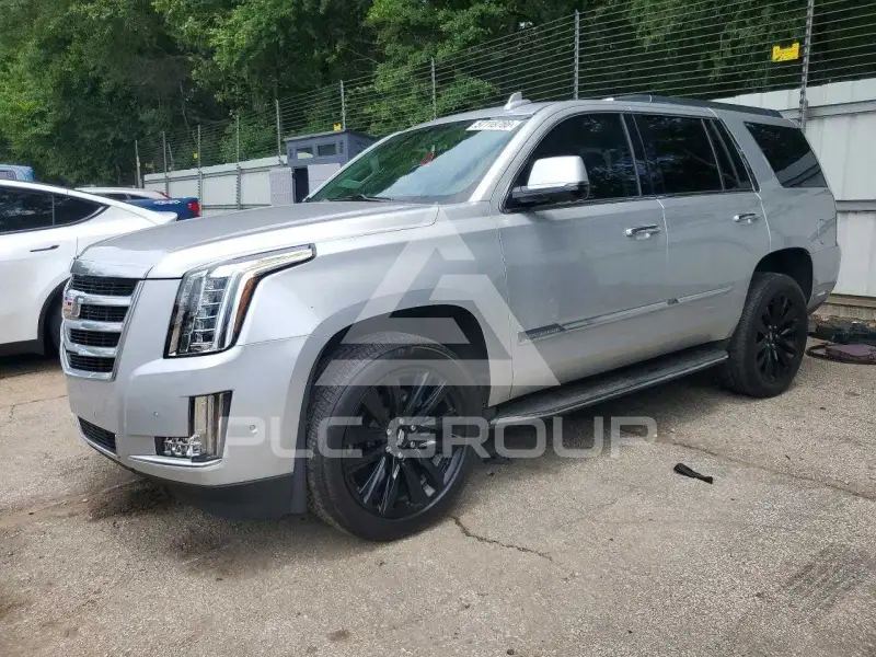 2018 Cadillac ESCALADE photo