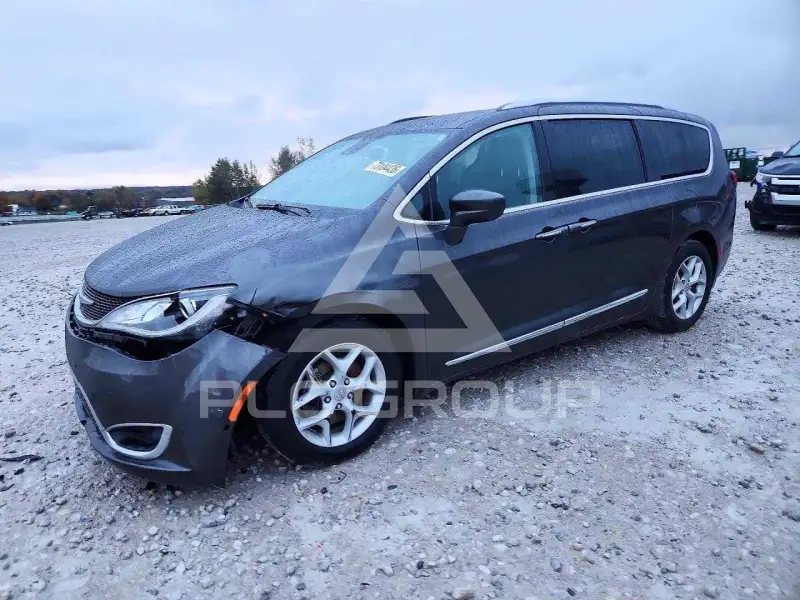 2018 Chrysler PACIFICA фото