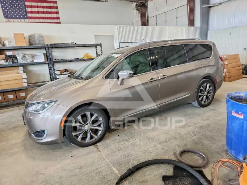 2018 Chrysler PACIFICA фото