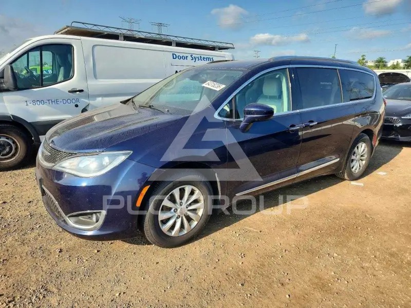2018 Chrysler PACIFICA фото