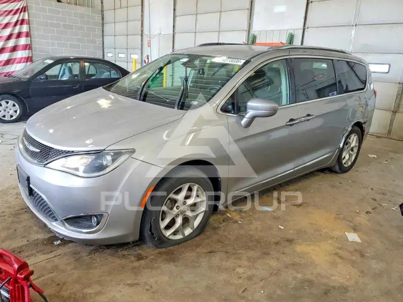 2018 Chrysler PACIFICA фото