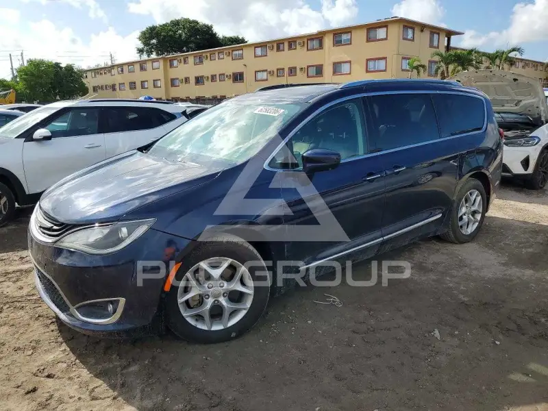 2018 Chrysler PACIFICA фото