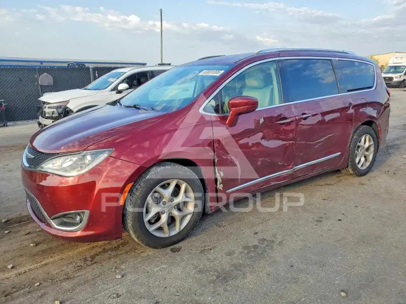 2018 Chrysler PACIFICA фото