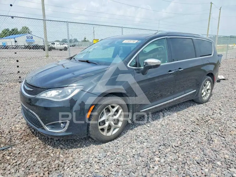 2018 Chrysler PACIFICA фото