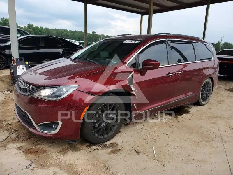 2018 Chrysler PACIFICA photo