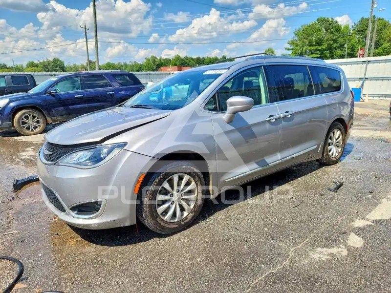 2018 Chrysler PACIFICA фото