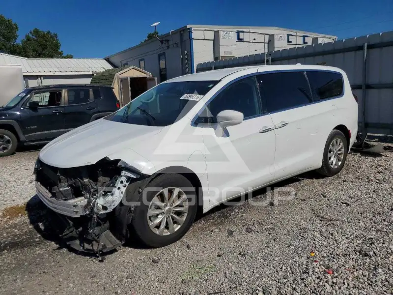 2018 Chrysler PACIFICA фото