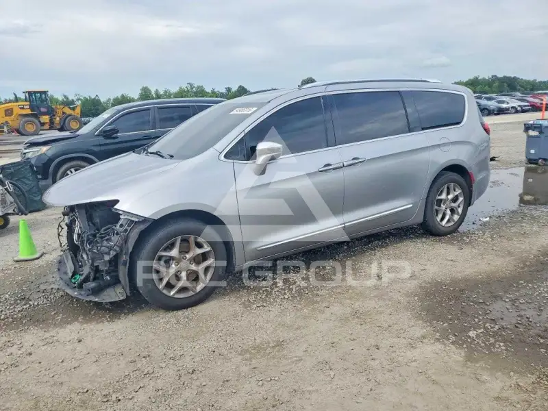 2018 Chrysler PACIFICA фото