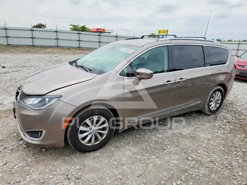 2018 Chrysler PACIFICA фото
