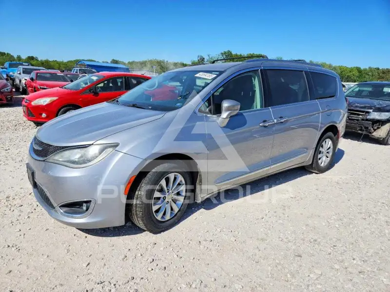 2018 Chrysler PACIFICA фото
