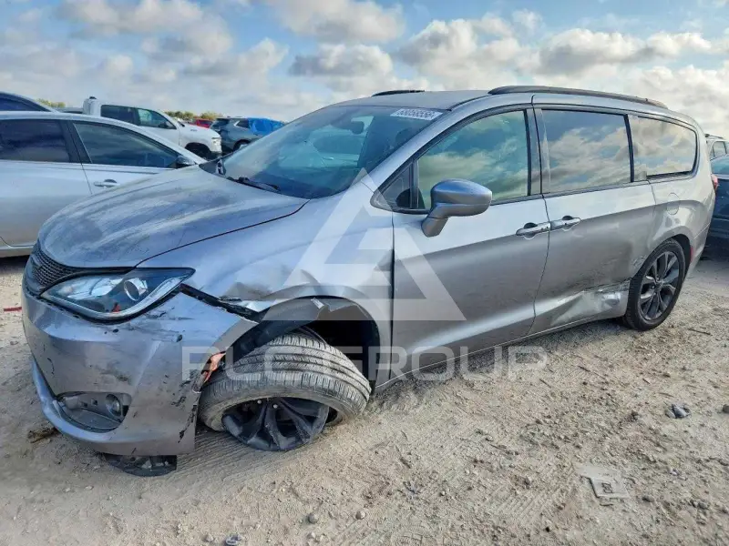2018 Chrysler PACIFICA фото