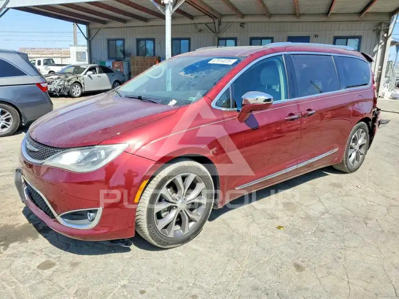 2018 Chrysler PACIFICA photo