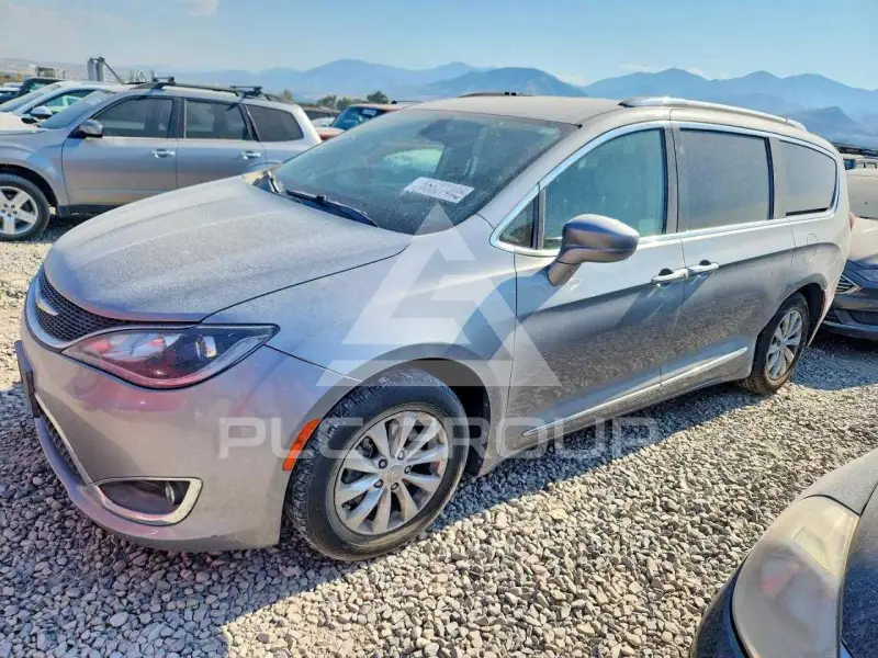 2018 Chrysler PACIFICA фото