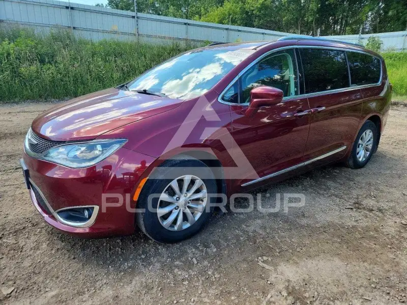 2018 Chrysler PACIFICA photo
