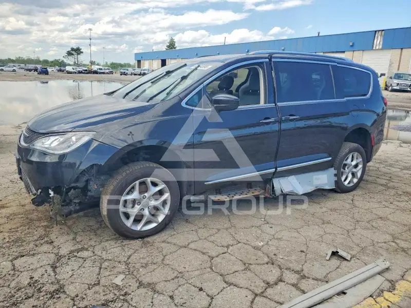 2018 Chrysler PACIFICA фото