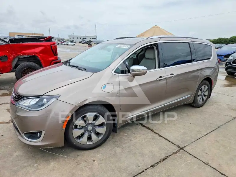 2018 Chrysler PACIFICA фото