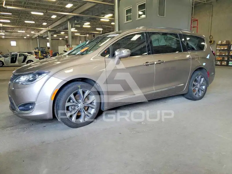 2018 Chrysler PACIFICA фото