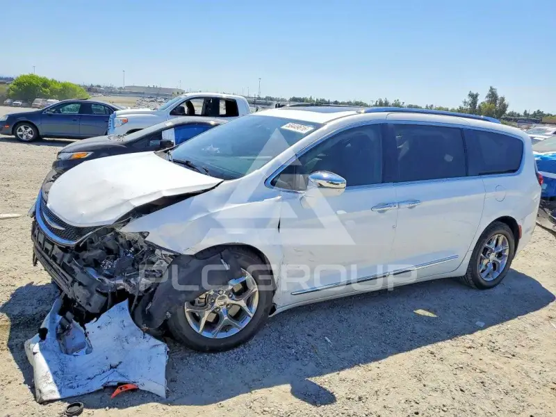 2018 Chrysler PACIFICA photo