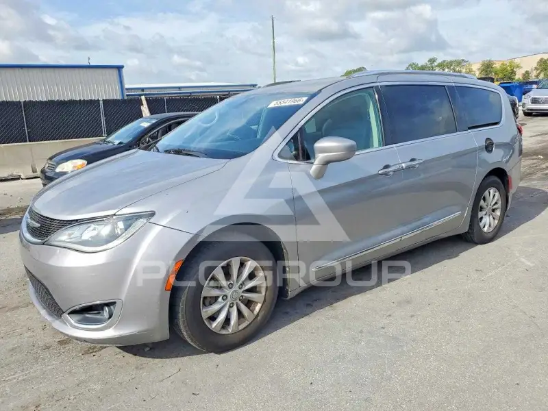 2018 Chrysler PACIFICA фото