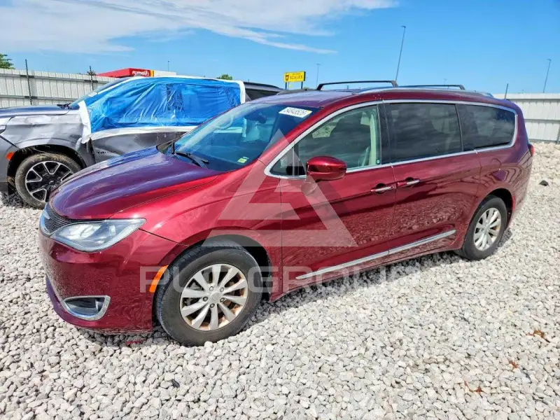 2018 Chrysler PACIFICA фото