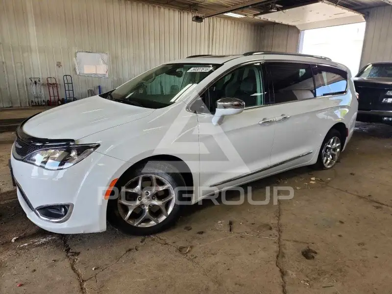 2018 Chrysler PACIFICA фото