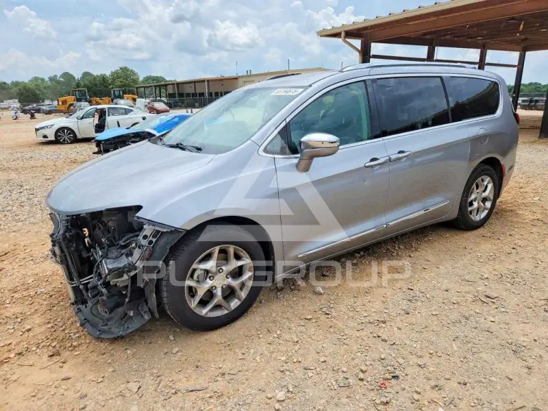 2018 Chrysler PACIFICA фото