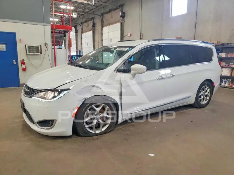 2018 Chrysler PACIFICA фото