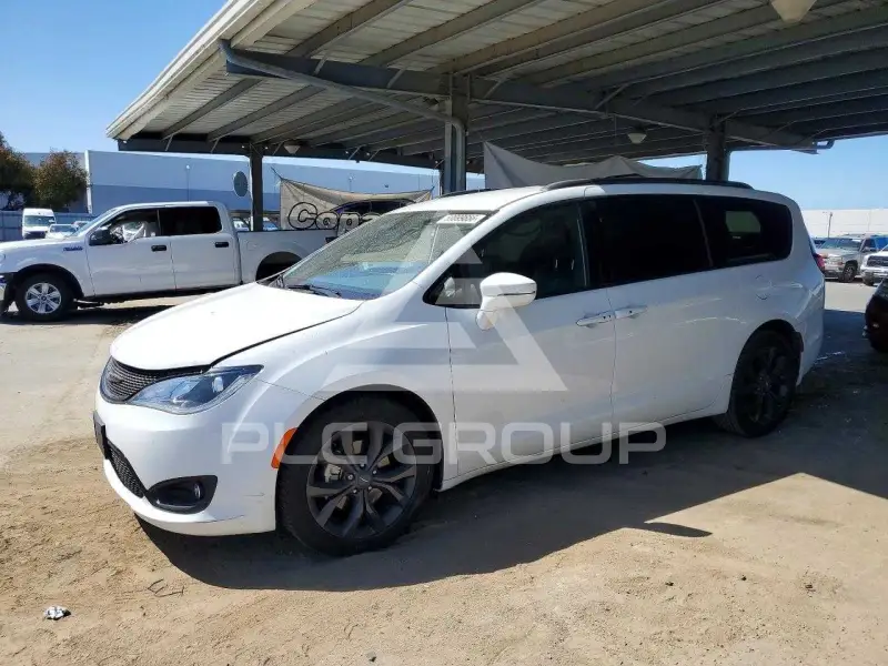 2018 Chrysler PACIFICA фото