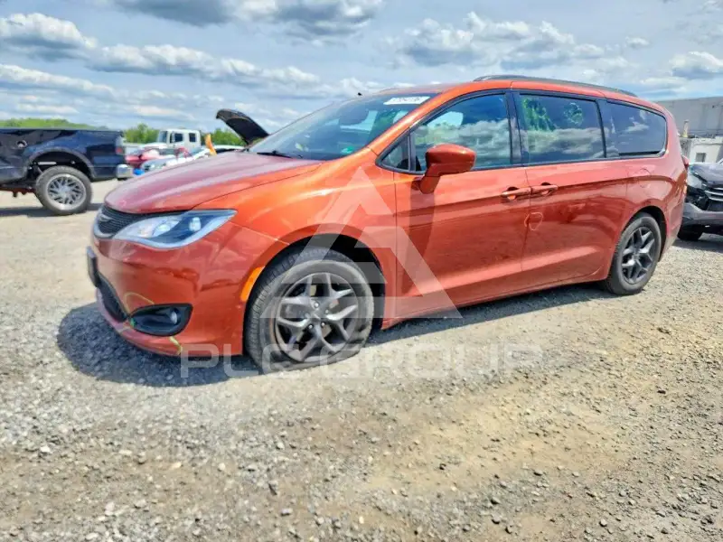 2018 Chrysler PACIFICA фото