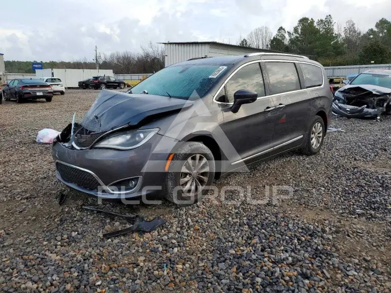 2018 Chrysler PACIFICA фото