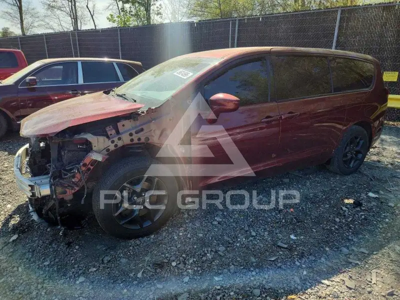 2018 Chrysler PACIFICA фото