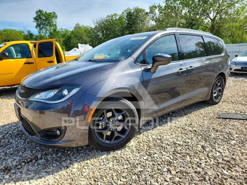 2018 Chrysler PACIFICA фото