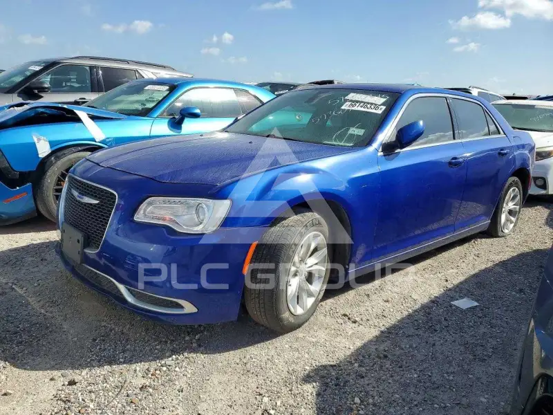 2018 Chrysler 300 фото