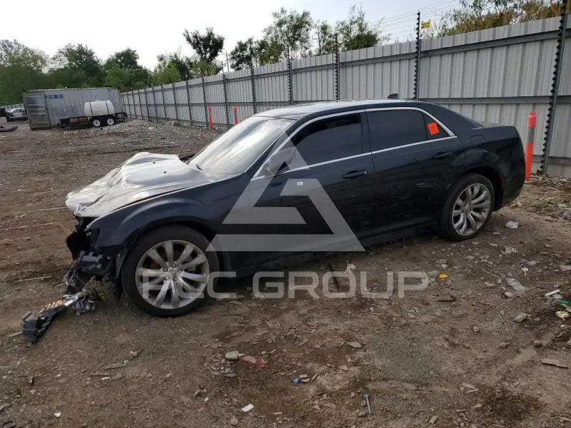 2018 Chrysler 300 фото