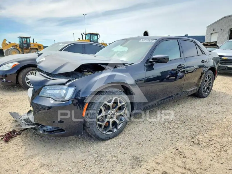 2018 Chrysler 300 photo