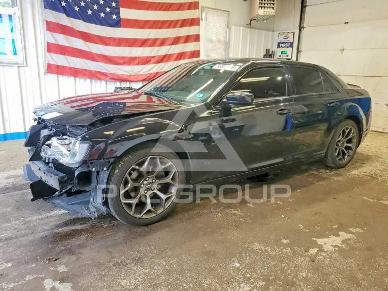 2018 Chrysler 300 photo