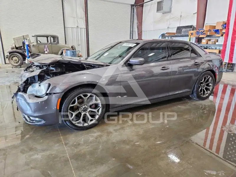 2018 Chrysler 300 фото