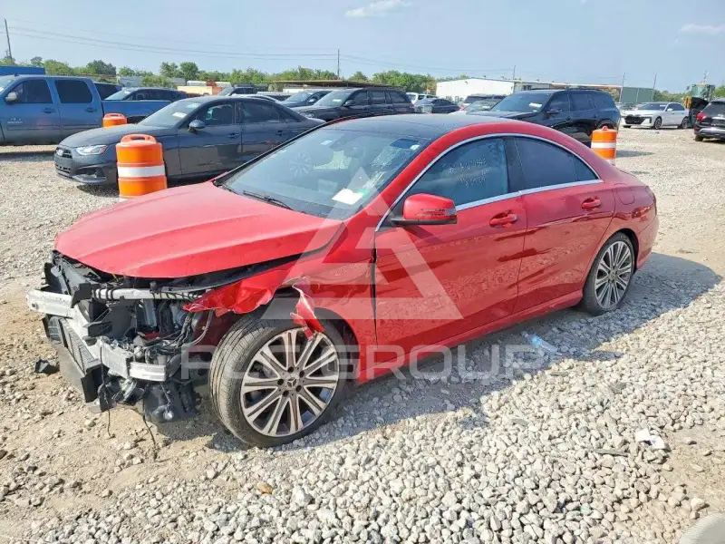 2018 Mercedes Benz CLA-Class photo