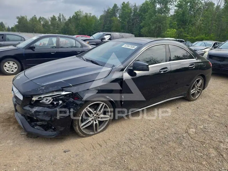 2018 Mercedes Benz CLA-Class фото