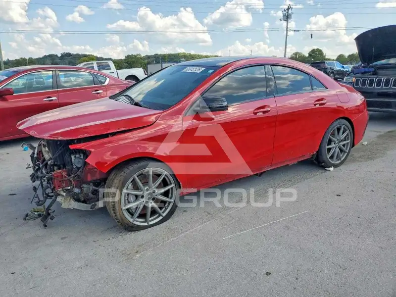 2018 Mercedes Benz CLA-Class фото