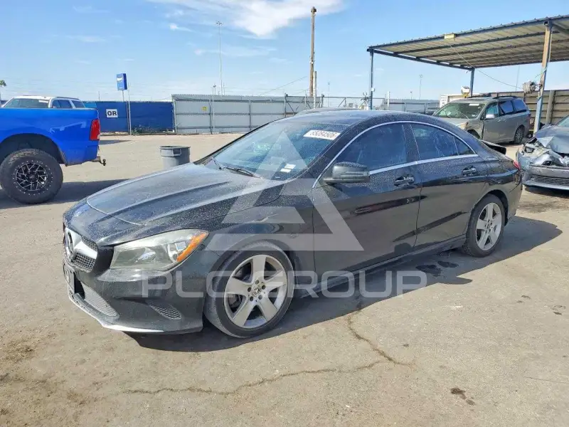 2018 Mercedes Benz CLA-Class фото