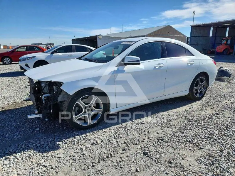 2018 Mercedes Benz CLA-Class photo