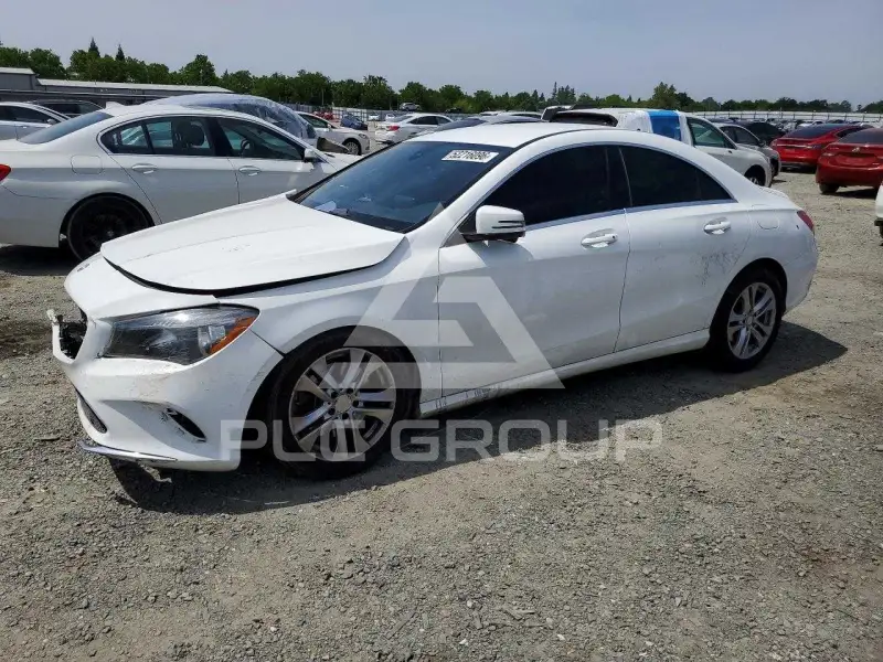 2018 Mercedes Benz CLA-Class фото