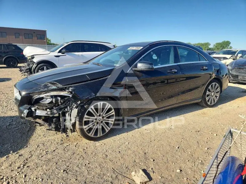 2018 Mercedes Benz CLA-Class photo