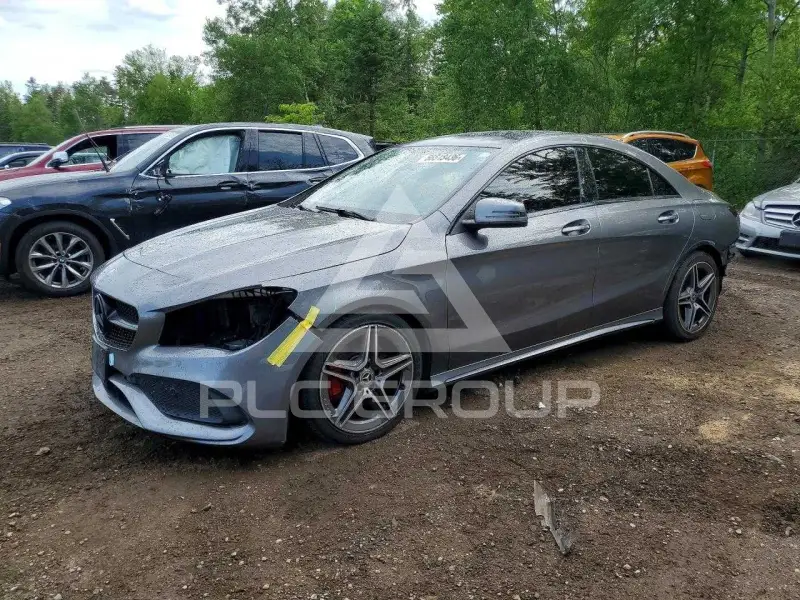 2018 Mercedes Benz CLA-Class фото