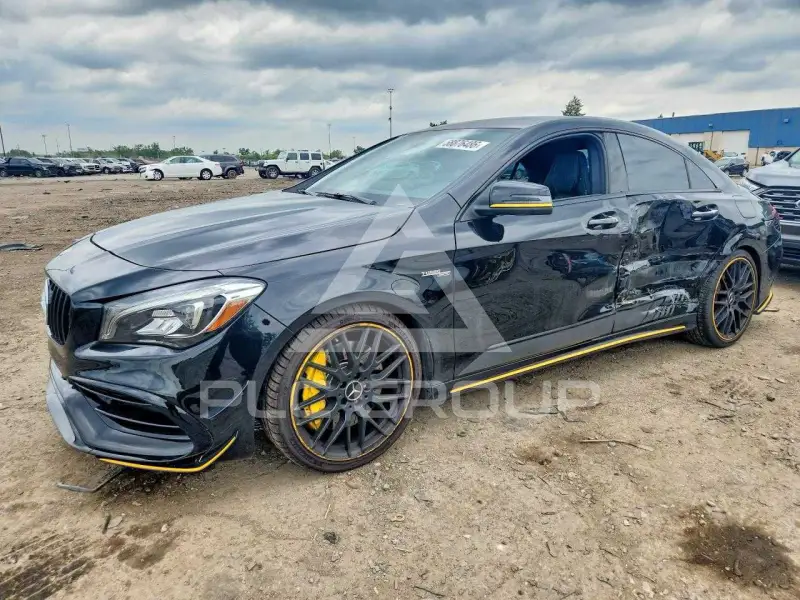 2018 Mercedes Benz CLA-Class фото